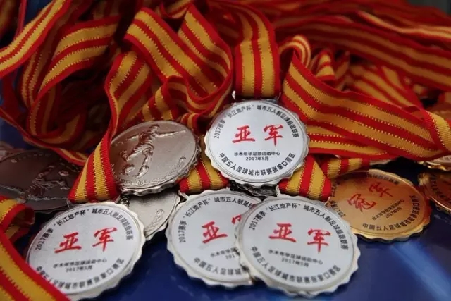 回忆与阿德托昆博的时刻，汤普森感慨良多